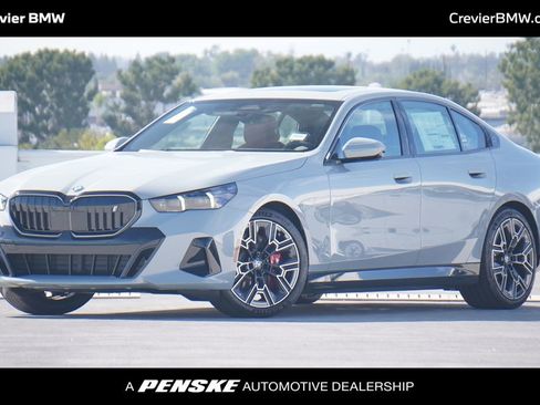 New 2026 BMW i5 eDrive40 w/ M Sport Package image 1