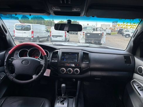 Used 2008 Toyota Tacoma PreRunner RWD image 17