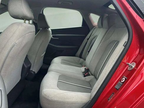 Used 2020 Hyundai Sonata SE w/ Cargo Package image 13