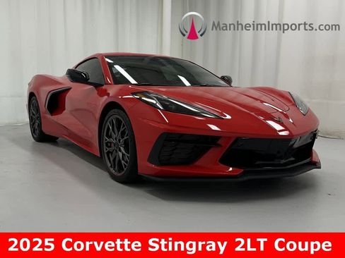 Used 2025 Chevrolet Corvette Stingray Preferred Cpe w/ 2LT image 1