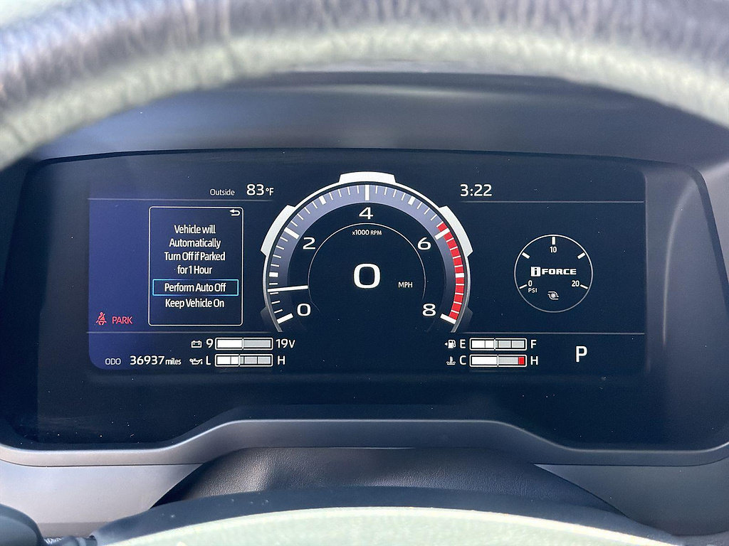 Used 2024 Toyota Tundra Limited AWD/4WD image 10