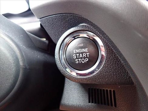 Used 2024 Subaru Crosstrek 2.0i Premium AWD/4WD image 19