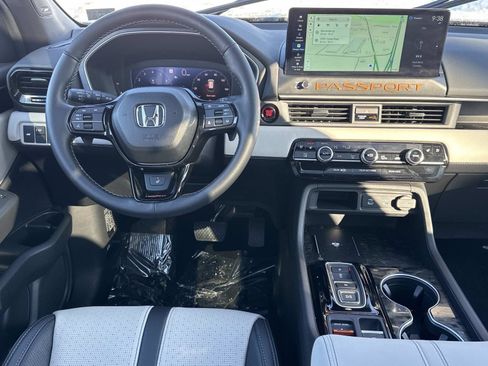 Used 2026 Honda Passport TrailSport Elite image 2