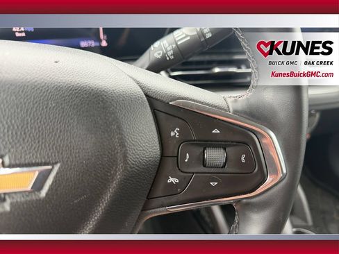 Used 2026 Chevrolet TrailBlazer LT w/ LT Cold Weather Package AWD/4WD image 17