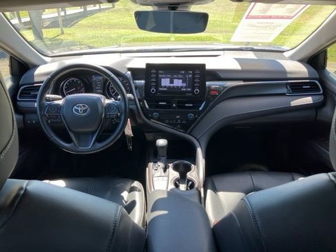 Used 2023 Toyota Camry SE FWD image 20