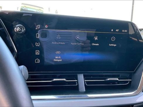 Used 2025 Chevrolet Trax LT w/ LT Convenience Package image 22