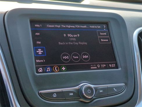 Used 2023 Chevrolet Equinox LT w/ Driver Convenience Package image 16