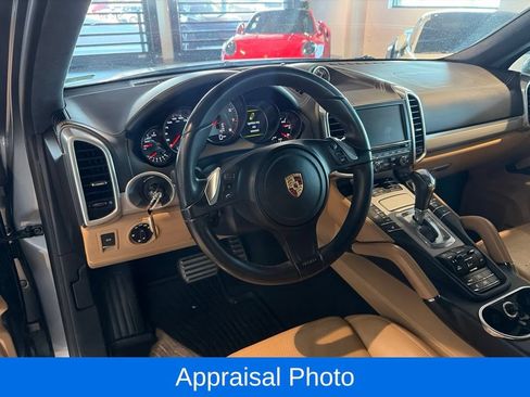 Used 2014 Porsche Cayenne GTS AWD/4WD image 5
