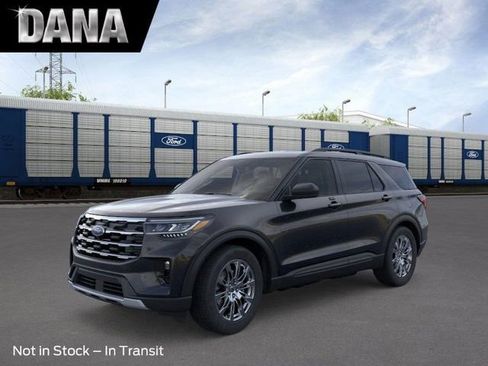 New 2026 Ford Explorer Active w/ Active Comfort Package image 1