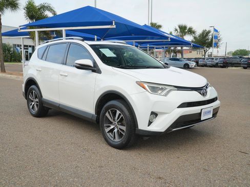 Used 2016 Toyota RAV4 XLE image 3