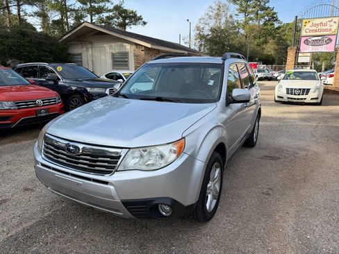 Used 2009 Subaru Forester 2.5X Limited w/ Popular Equipment Group 5A image 2