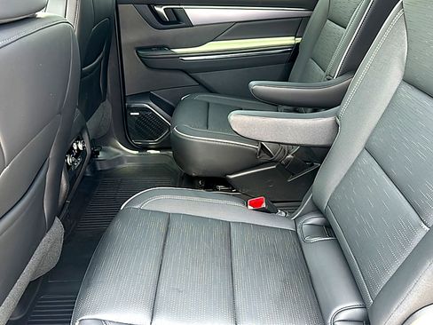 New 2026 Buick Enclave Sport Touring w/ Super Cruise Package FWD image 15