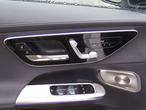 New 2026 Mercedes-Benz GLC 300 4MATIC image 12