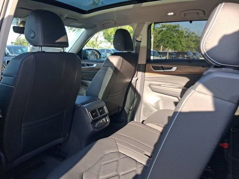 New 2026 Volkswagen Atlas SE FWD image 5