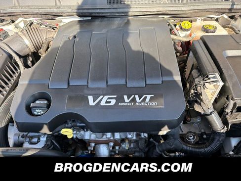 Used 2014 Buick LaCrosse Leather image 10