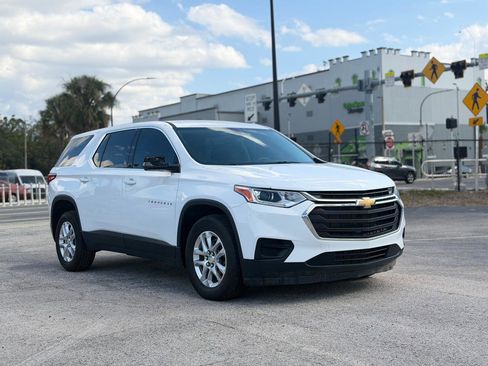 Used 2020 Chevrolet Traverse LS FWD image 7
