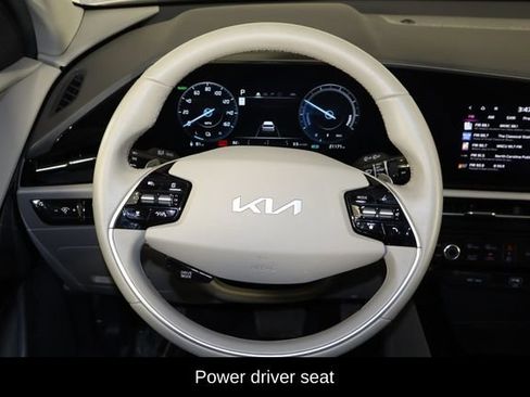 Used 2023 Kia Niro Wind FWD image 7