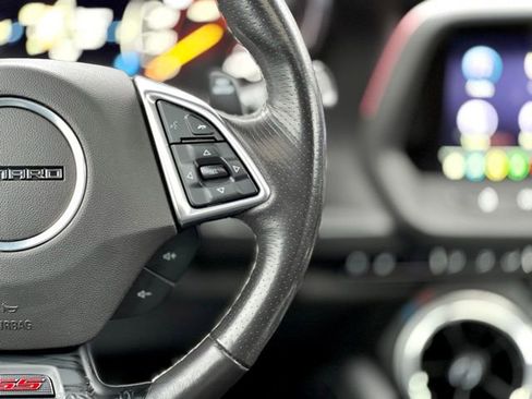 Used 2019 Chevrolet Camaro SS image 27