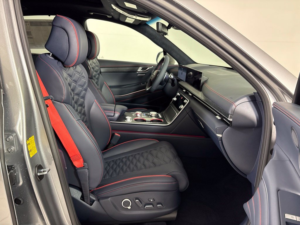 New 2027 Genesis GV80 3.5T e-SC AWD/4WD image 12