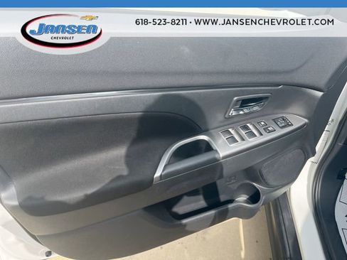 Used 2021 Mitsubishi Outlander Sport SE AWD/4WD image 22