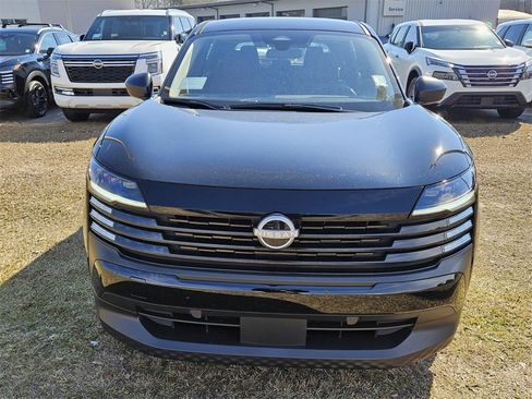 New 2026 Nissan Kicks S image 2