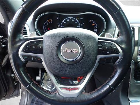 Used 2018 Jeep Grand Cherokee Trailhawk w/ Trailhawk Luxury Group AWD/4WD image 16