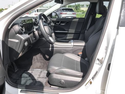 Used 2023 Mercedes-Benz C 300 4MATIC Sedan image 5