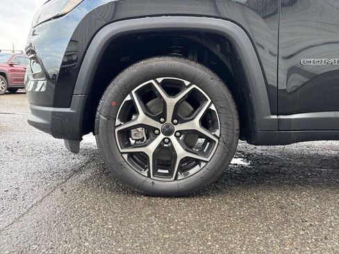 New 2026 Jeep Compass Limited image 9