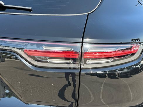 Certified 2022 Porsche Cayenne Coupe AWD/4WD image 28