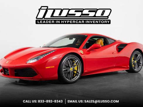 Used 2017 Ferrari 488 GTB RWD image 1