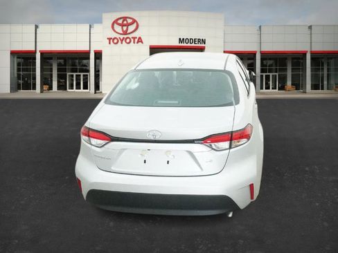 New 2026 Toyota Corolla LE image 18