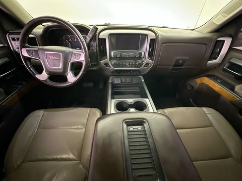 Used 2017 GMC Sierra 1500 SLT w/ SLT Premium Package AWD/4WD image 10