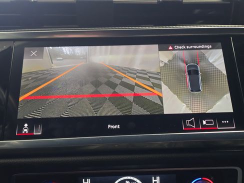 Used 2024 Audi Q3 2.0T Premium Plus image 44