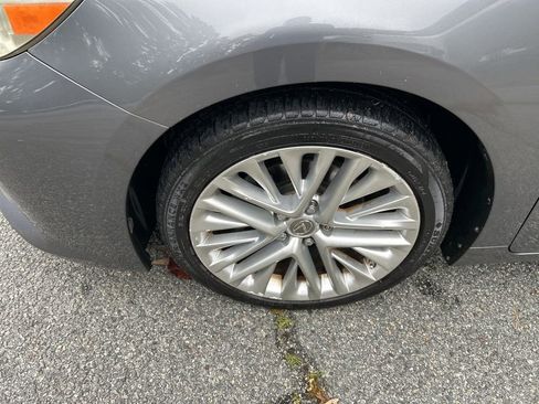 Used 2013 Lexus ES 350 w/ Luxury Pkg FWD image 11