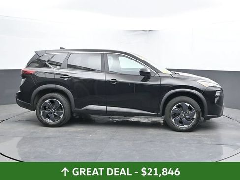 Used 2025 Nissan Rogue SV AWD/4WD image 4
