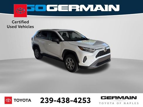 Used 2024 Toyota RAV4 LE image 9