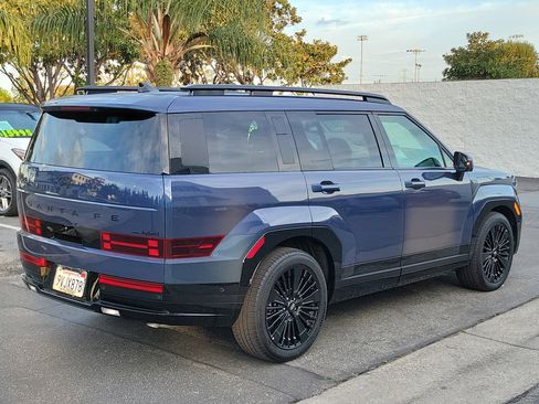 Certified 2025 Hyundai Santa Fe Calligraphy image 4