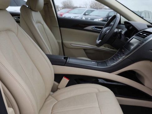 Used 2015 Lincoln MKZ Base 4dr Sedan w/ Equipment Group 102A Reserve image 15