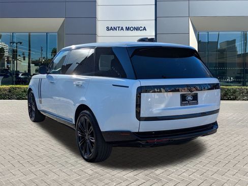 New 2026 Land Rover Range Rover Long Wheelbase Autobiography image 10