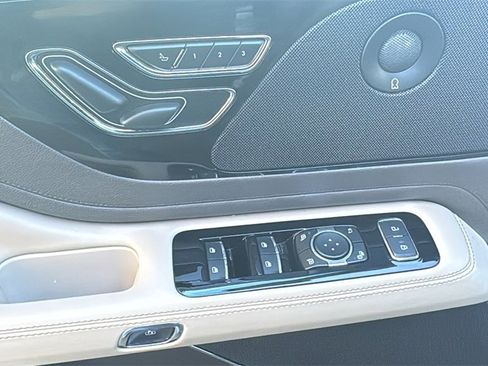 Used 2023 Lincoln Aviator Reserve image 20