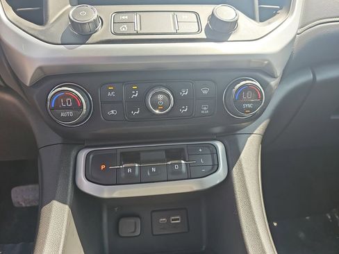 Used 2022 GMC Acadia SLE w/ Driver Convenience Package AWD/4WD image 27