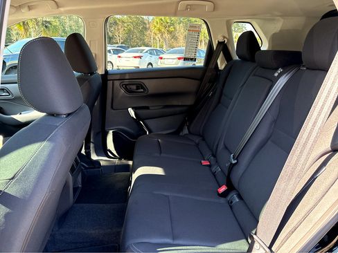 New 2026 Nissan Rogue S image 21