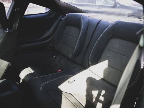 Used 2016 Ford Mustang Coupe image 16