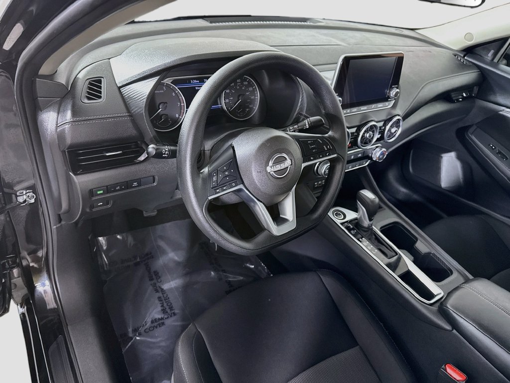 Certified 2025 Nissan Sentra SV w/ Trunk Package FWD image 17