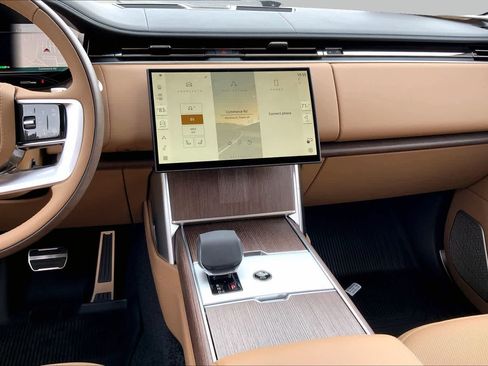 New 2026 Land Rover Range Rover Autobiography AWD/4WD image 8
