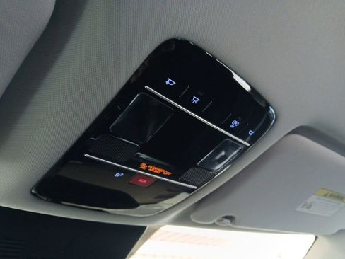 Used 2025 Hyundai Santa Fe SE FWD image 21