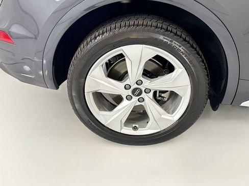 Certified 2021 Audi Q5 Premium w/ Premium Plus Package AWD/4WD image 31