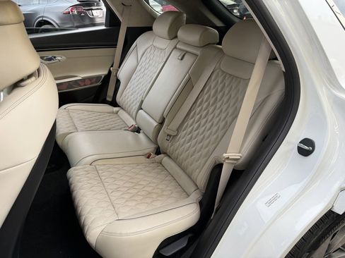 Used 2022 Genesis GV70 3.5T Sport w/ Sport Advanced Package image 31