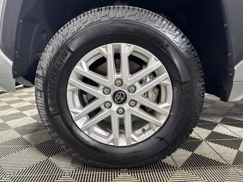 Used 2024 Toyota Tundra SR5 AWD/4WD image 10