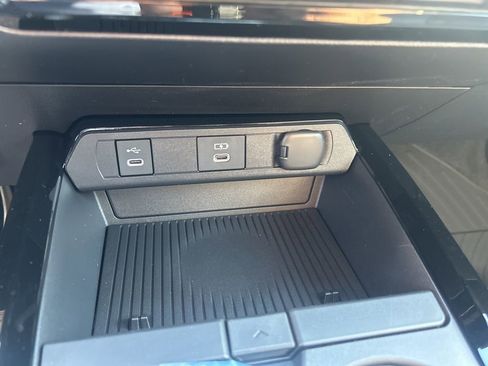 New 2026 Toyota Prius LE image 6